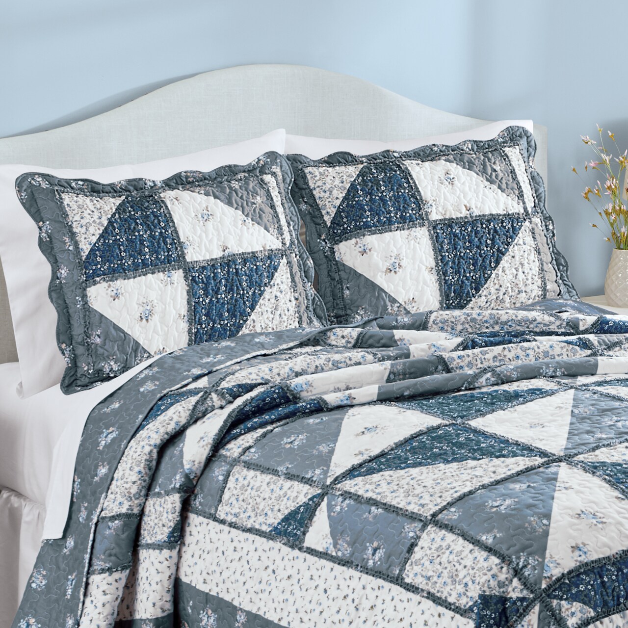 Collections Etc Eloise Triangle Patchwork Scalloped Edge Pillow Sham